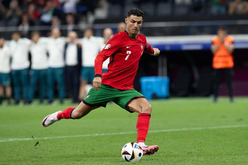 俱乐部也必 俱乐部也必