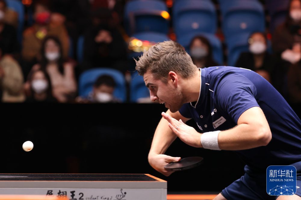 过于繁密的 过于繁密的