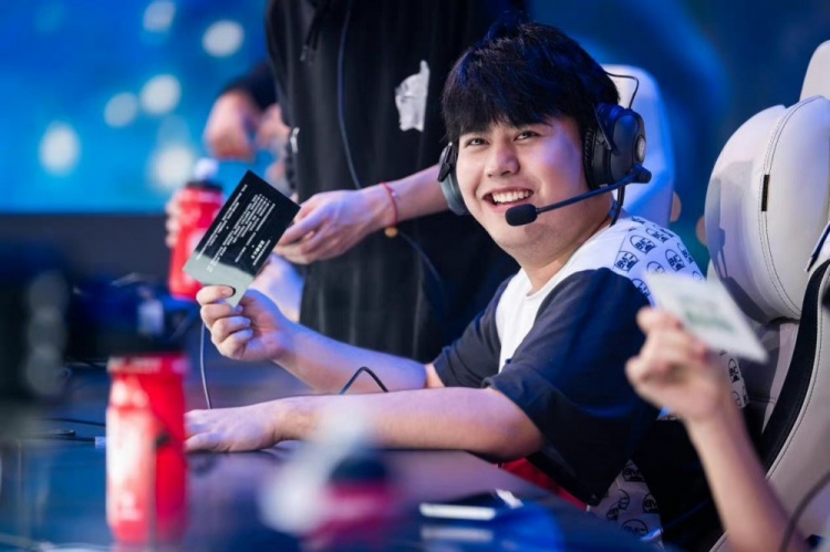 半场数据已 半场数据已